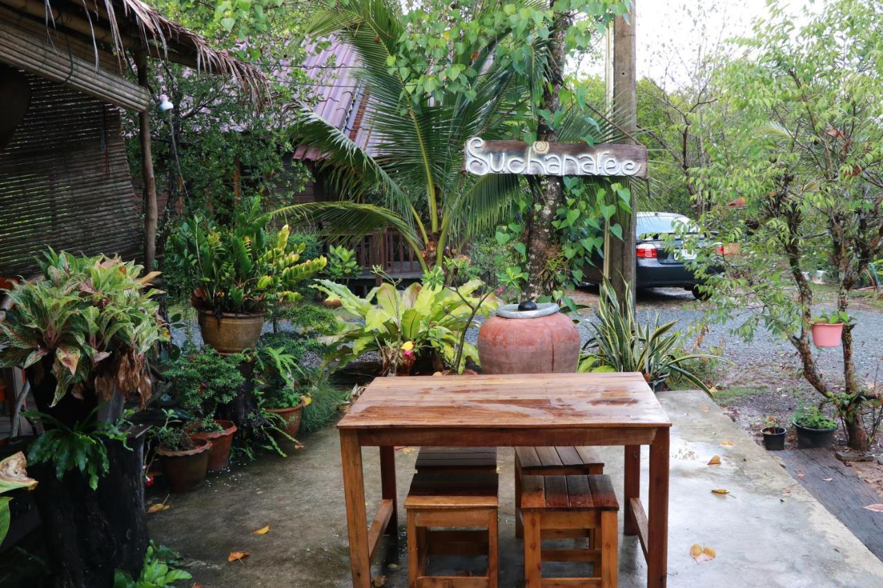 Suchanaree@Laemngop Trat Ngoại thất bức ảnh