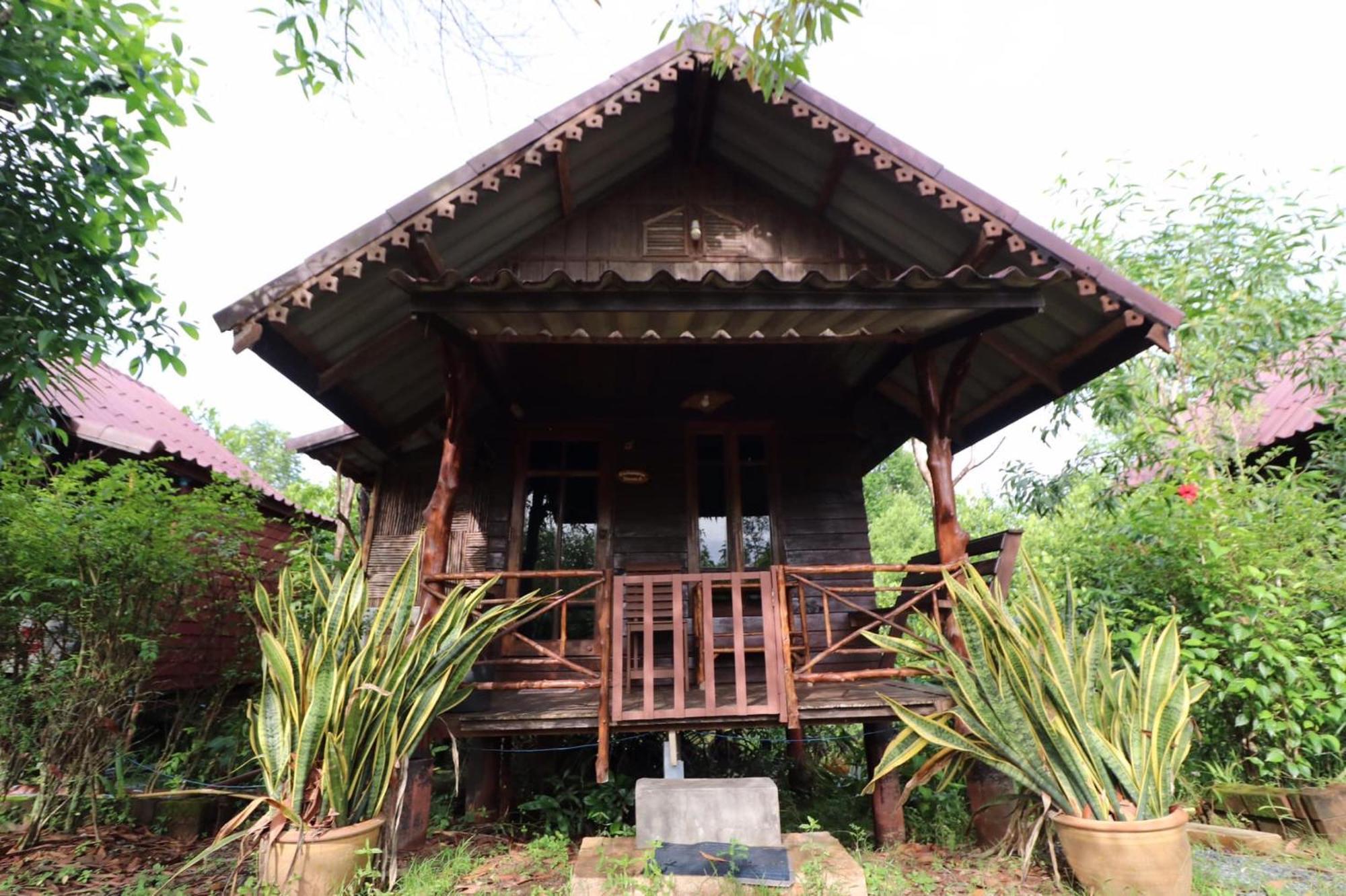 Suchanaree@Laemngop Trat Ngoại thất bức ảnh